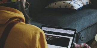 DESCUBRA AGORA MESMO COMO TRABALHAR ONLINE SEM DEIXAR O EMPREGO!