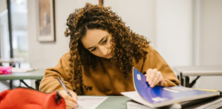 Curso de Inglês Básico Gratuito